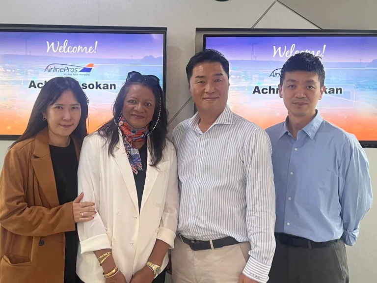 South Korea team – Ivy Noh, Chanho Hong, Chris Kim